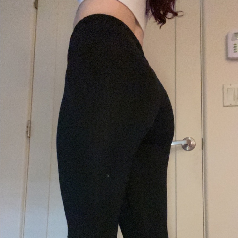 Black leggings